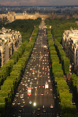Paris, Arc de Triomphe, View, Champs Elysees V0940727