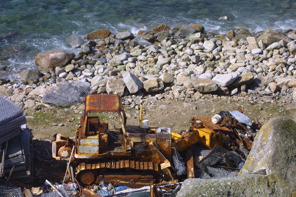 Little Diomede, Tractor020611-1469