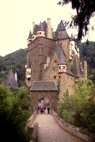 Burg Eltz, V