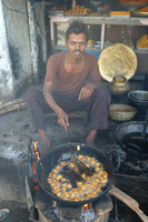 Chanderi, Food Vendor030319-6844