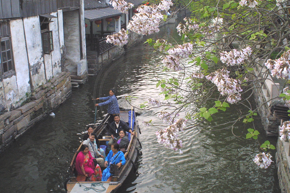 Zhouzhang, Canal, Gondola020411-7536a