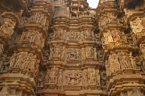 Khajuraho, Kandariya Mahadeva Temple, Detail030323-7874