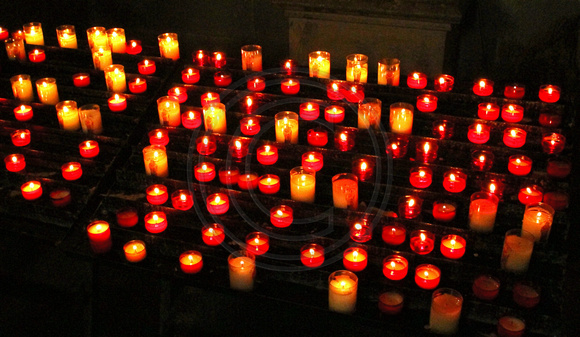 Carcassonne, Basilica St Nazaire, Candles1033407b