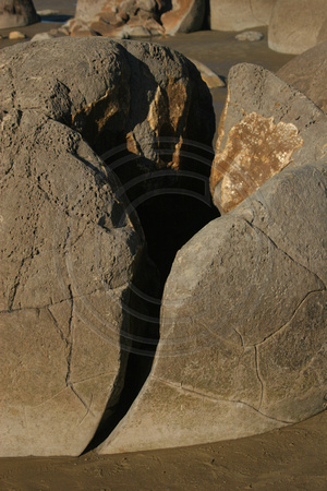 Moeraki, Boulders, Detail V0735856