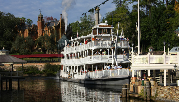 Disney World, Magic Kingdom, Riverboat0835921a