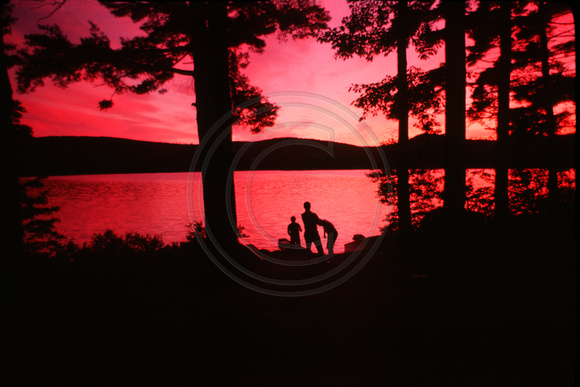 Kingswood Lake Sunset FSa