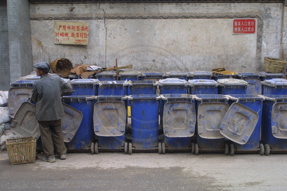 Xian, Garbage Bins020417-8658