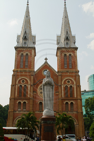 Saigon, Notre Dame Cathedral V120-8409