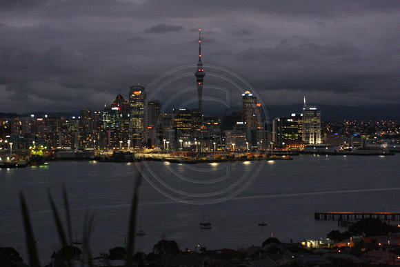 Auckland, Skyline f Devonport0810075