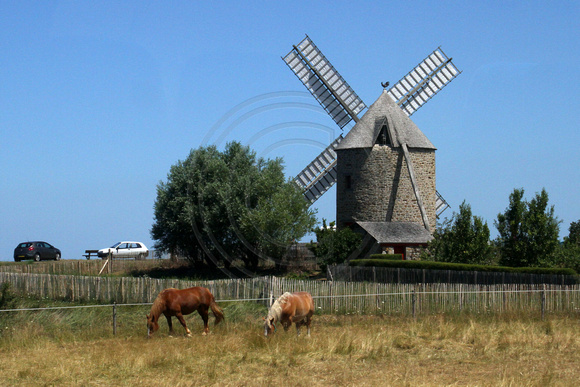 Brittany, Windmill1037884a