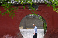 Shaolin Monastery, Archway020415-8258