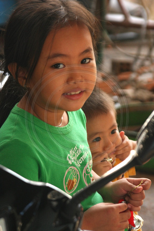 Nha Trang, Kids V0952305a