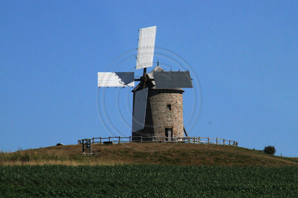 Brittany, Windmill1038103a