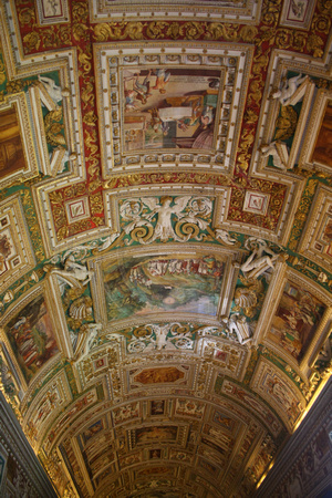 Vatican, Museum, Ceiling V0946184