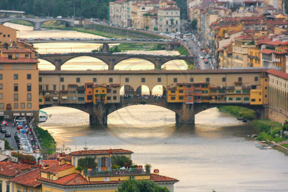 Florence, Piazzale Michelangelo, View, Ponte Vecchio0944319a