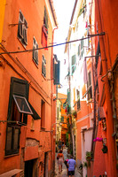Cinque Terre, Vernazza, Street V0944396