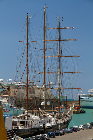Civitavecchia, Tall Ship V1030234
