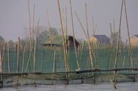 Nanhu Lake, Fishing Nets020412-7674