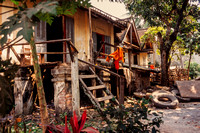 Luang Prubang, Wat Nong Sighounmuang, Monk Housing S -8865