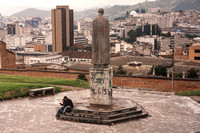 Quito, Statue S V-7928