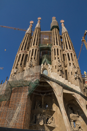 Barcelona, Sagrada Familia, Passion Facade V130-7735