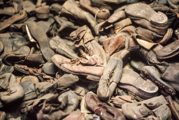 Auschwitz, Concentration Camp, Shoes S -8518