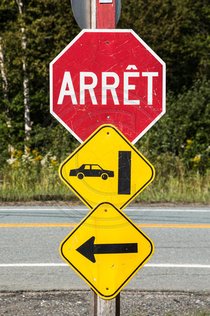 NH Quebec Border, Stop Sign V150-8699