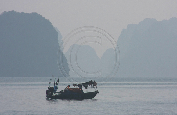 Ha Long Bay, Boat0950518a