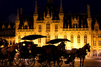 Brugge, Markt, Horses and Carriages, Night1050969a