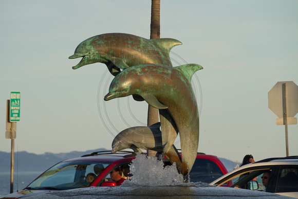Santa Barbara, Waterfront, Dolphin Statue140-9299