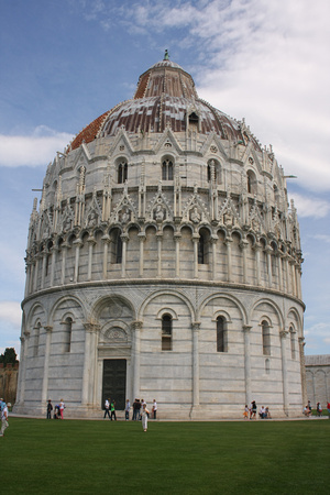 Pisa, Baptistry V0944354