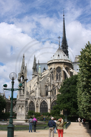 Paris, Notre Dame Cathedral V0940317