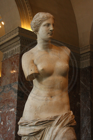 Paris, Louvre, Venus De Milo V0940507