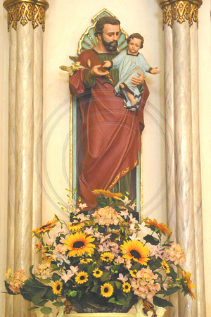 La Paz, Cathedral, Altar Statue030208-1646a