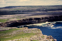 Isle of Inishmore, f Dun Aengus, Cliffs S -0406