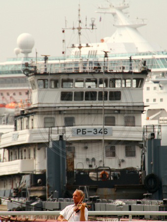 St Petersburg, Cruise Ship1048282b