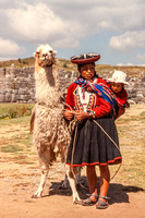 Sacsayhumayan, Woman and Llama S V-9998