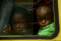 Accra, Kids in Bus120-5083