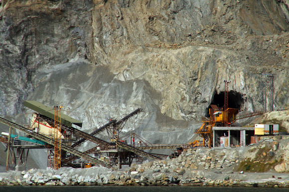 Geirangerfjord, Entrance, Mines1043404a