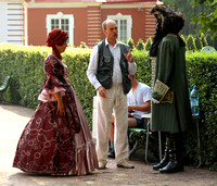 St Petersburg, Peterhof, Garden, Costumed People1048114a