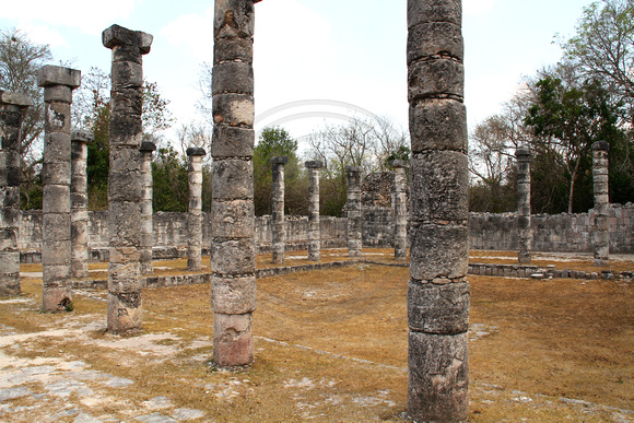 Chichen Itza, Group of a Thousand Columns1117694a