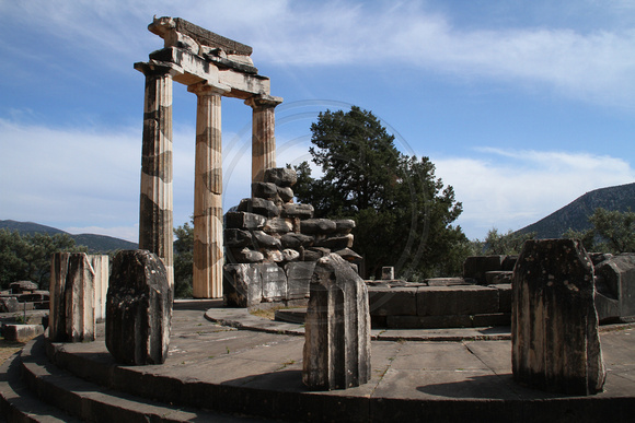 Delphi, Temple of Athena1019150