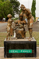 Tema, Maternity Hosp, Ideal Family Statue V120-5798
