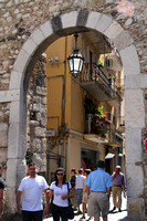 Taormina, Archway V1023669