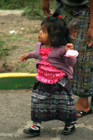Santiago, Lk Atitlan, Girl V1116005a