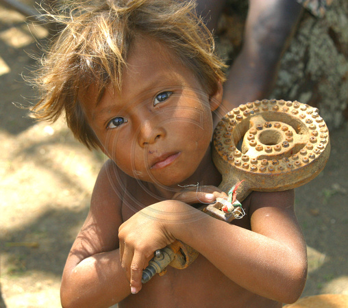 Darien, Embera, Boy040120-8409a