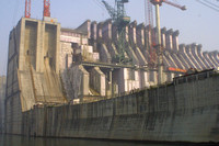 3 Gorges Dam020401-5512