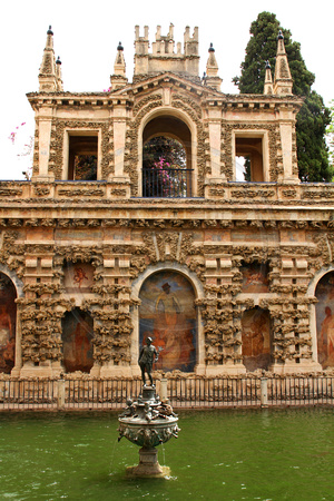 Sevilla, Alcazar Royal Palace, Fountain V1035088a